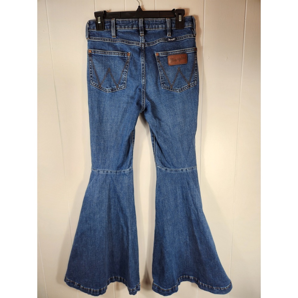 Wrangler Jeans Retro Mae Flare Medium Wash Bell Bottom 27x32 Western 70s - Picture 2 of 7
